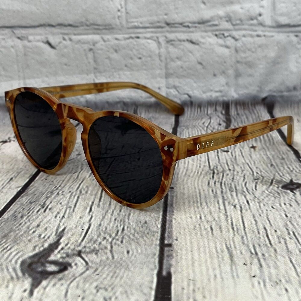 DIFF Sunglasses Cody DE01-0166 SLGRN Tortoise Frame Gray Lenses Eyewear - Picture 5 of 11